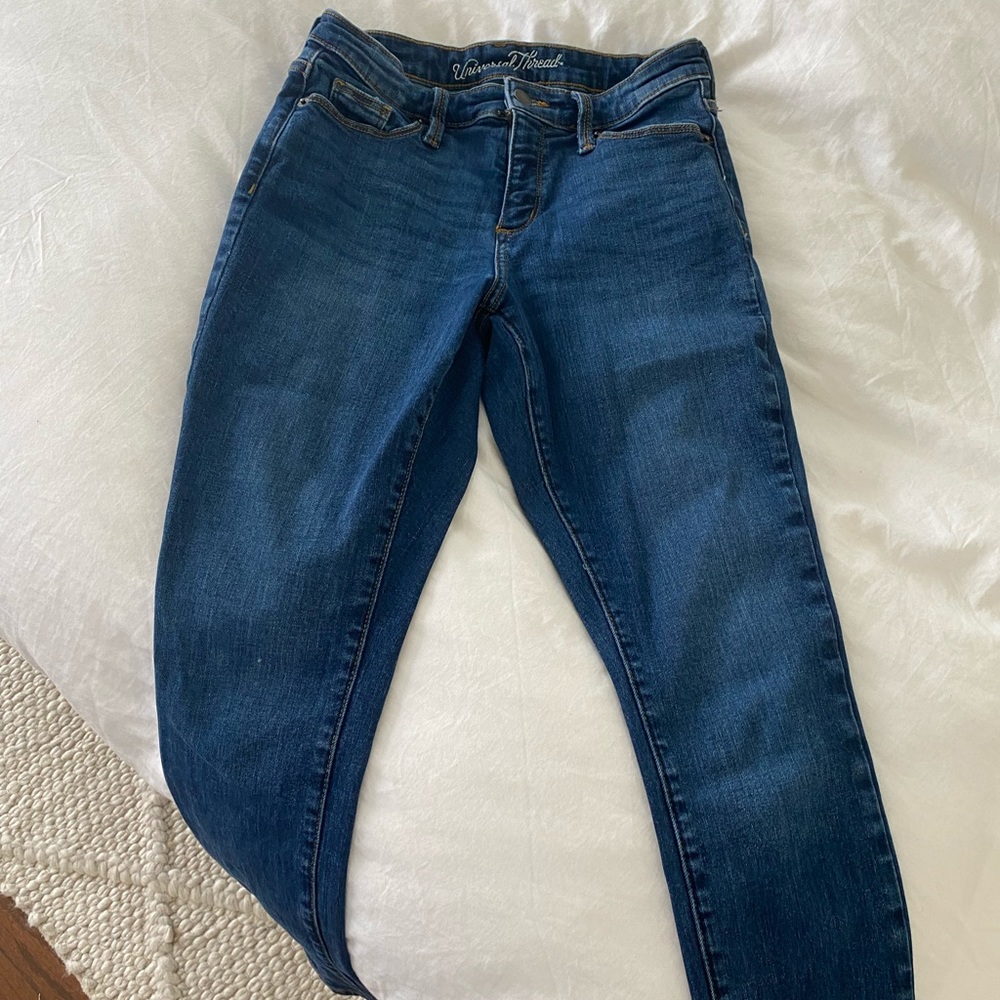 Universal Thread jeans